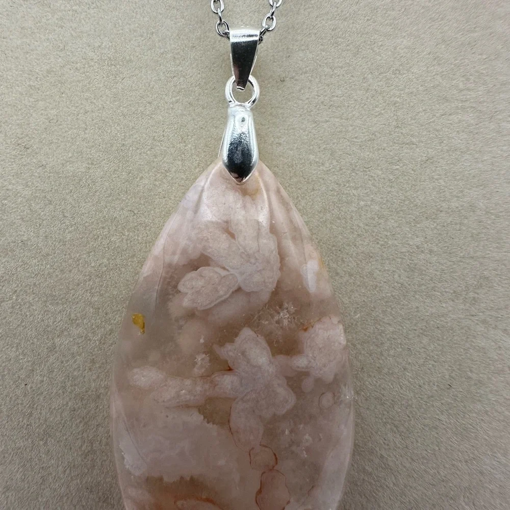 Flower Agate Teardrop Pendant Necklace - Picture 4 of 11